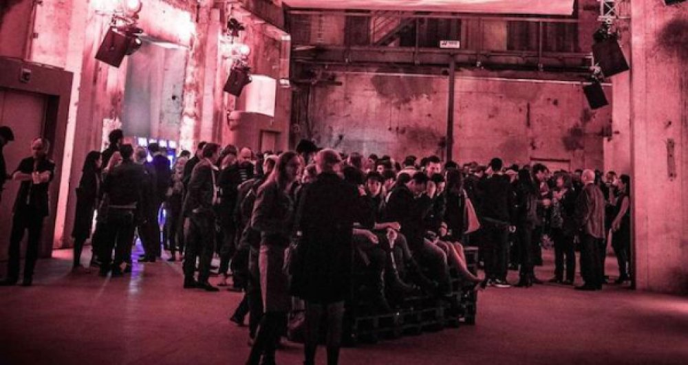 Illustration pour Les 10 meilleurs nouveaux clubs d&rsquo;Europe selon le site Dj Broadcast