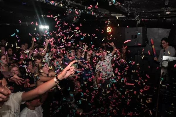 Illustration pour On y était : Swatch Up Your Night