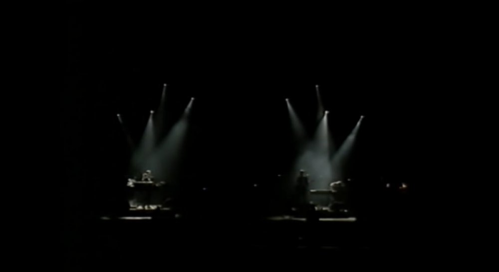 Illustration pour Les lives (presque) oubliés (4)&nbsp;: Air à Glastonbury en 2002