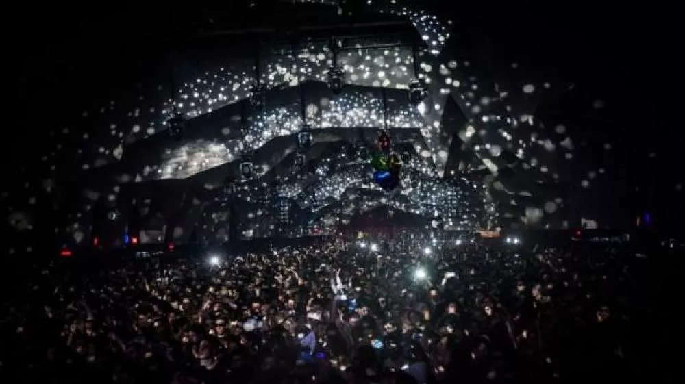 Illustration pour Les festivals électroniques interdits à Buenos Aires jusqu’à nouvel ordre