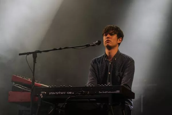 Illustration pour James Blake s&rsquo;invite à l&rsquo;Opéra Garnier aux côtés de William Forsythe