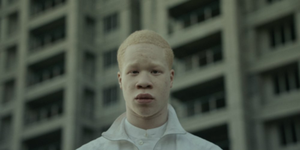 Illustration pour « Gosh » de Jamie XX s&rsquo;offre un nouveau clip réalisé par Romain Gavras