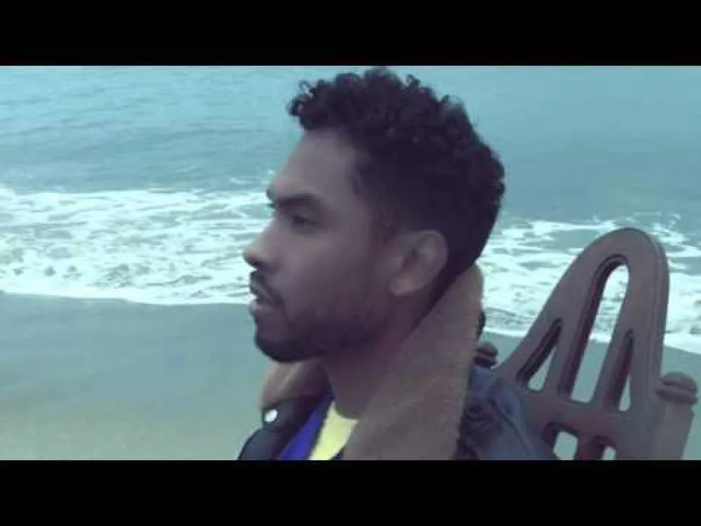 Illustration pour Clip&nbsp;: Miguel &#8211; « Waves (Tame Impala remix)