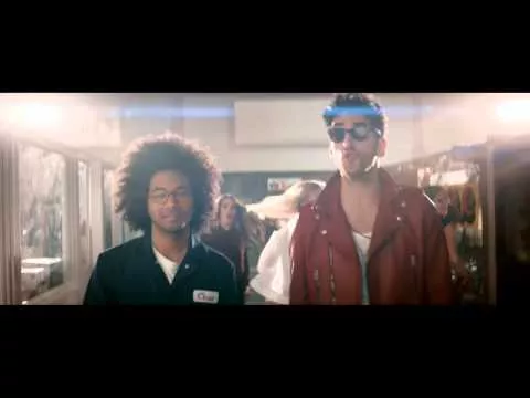 Illustration pour Clip&nbsp;: Chromeo &#8211; « Come Alive (feat. Toro y Moi) »
