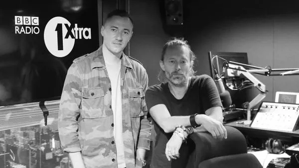 Illustration pour Thom Yorke annonce une collaboration avec Burial et Four Tet