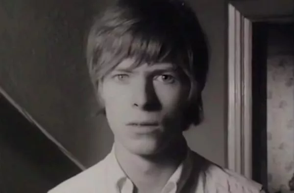 Illustration pour Vidéo&nbsp;: le premier film dans lequel a joué David Bowie, en 1967