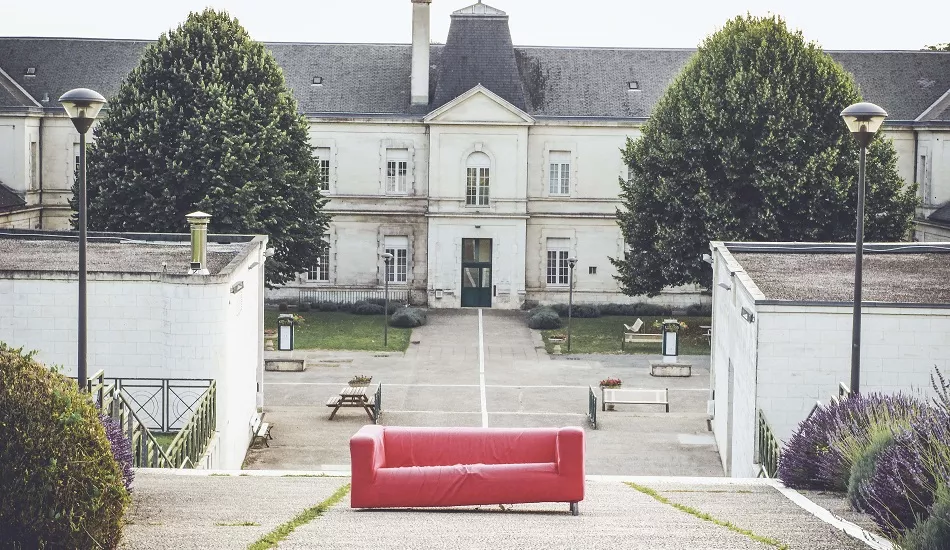 Illustration pour Angoulême : deux jours de musique électronique et de solidarité au festival Les InsolAntes