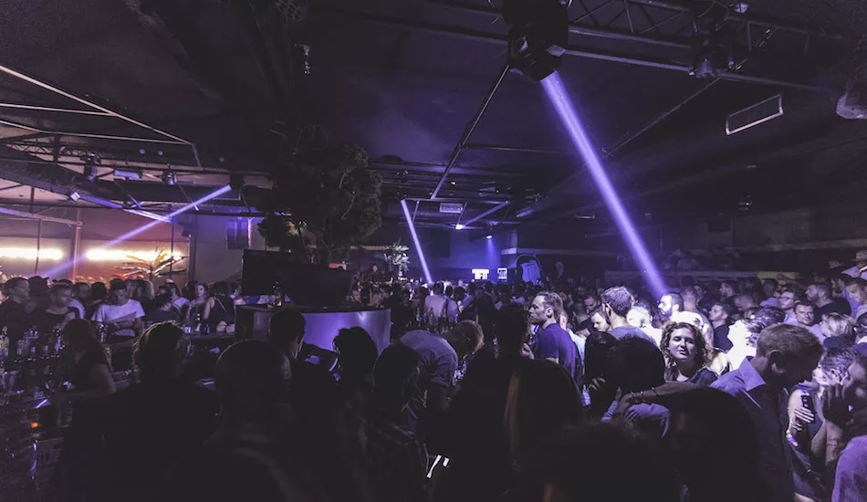 Illustration pour Le club montpelliérain La Villa Rouge fermera ses portes ce week-end