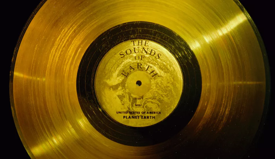 Illustration pour 40 ans après, le « Golden Record » envoyé dans l’espace par les sondes Voyager vient d’être réédité