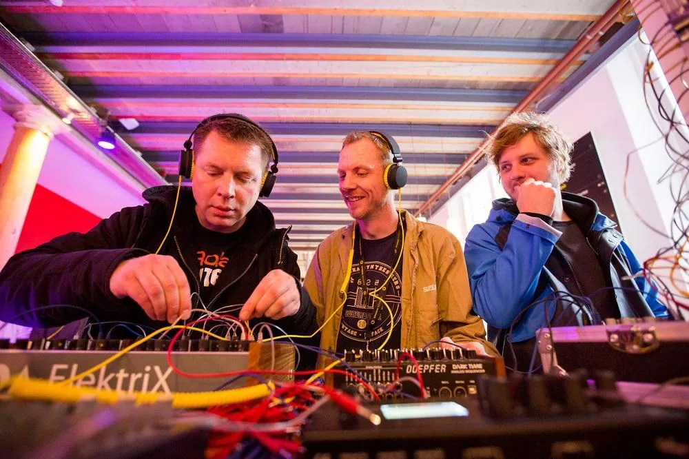 Illustration pour 20161020_ade_compagnietheater_soundlab_willekemachiels-002-8181