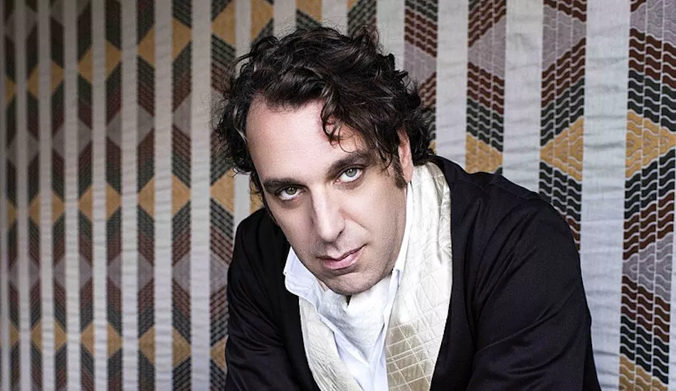 Illustration pour Chilly Gonzales reprend au piano Daft Punk, Lana Del Rey, Drake&#8230;