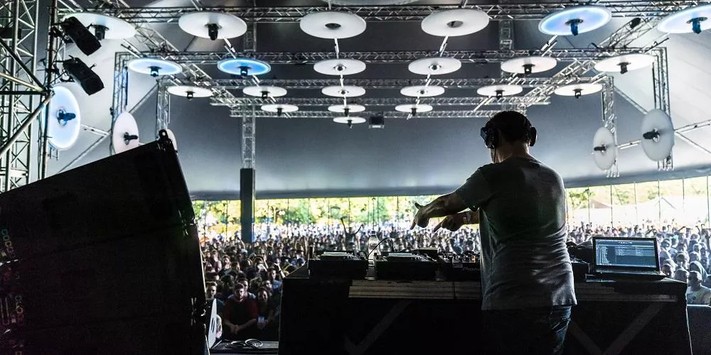 Illustration pour Keroual &#8211; Laurent Garnier © David Boschet