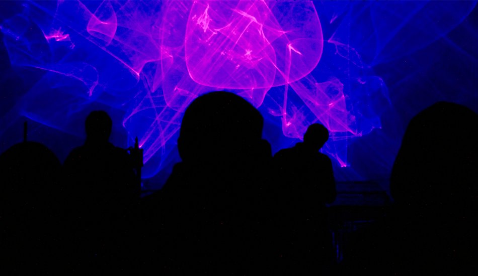 Illustration pour Rouxteur Festival&nbsp;: 4000m² de créations artistiques et magnétiques à Mains d&rsquo;Oeuvres