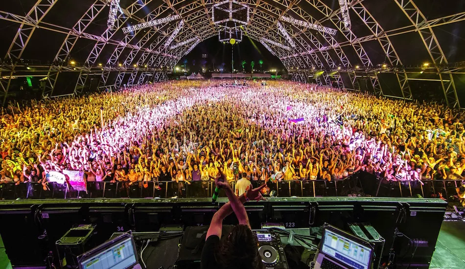 Illustration pour Le co-propriétaire de Coachella de nouveau épinglé pour avoir financé des organisations homophobes