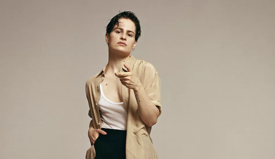 Illustration pour Christine and the Queens reprend « No Ordinary Love » de Sade