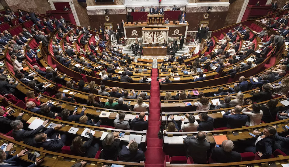 Illustration pour L’Assemblée Nationale vote une loi visant à protéger les événements et lieux culturels
