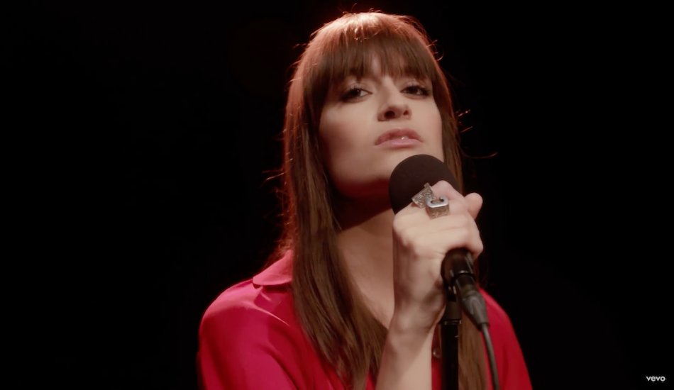 Illustration pour Tsugi Daily&nbsp;: Clara Luciani interprète « Bovary » en live, un nouveau morceau de Louis Cole&#8230;