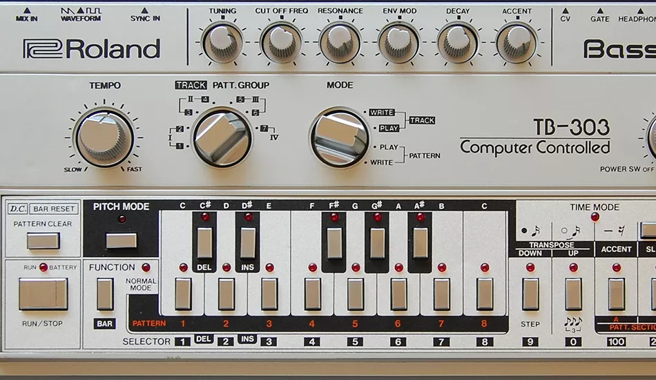 Illustration pour Tsugi Daily : Roland a développé un VST officiel de la TB-303, les premiers noms d’Electrobotik…