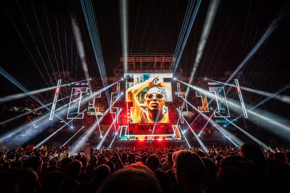 Illustration pour Patrick Mason EXIT festival-min