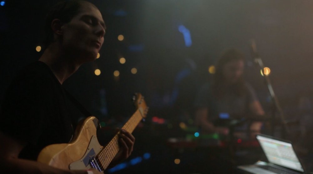 Illustration pour Ce soir, le docu sur les 29 fêtes du collectif d’aide aux migrants Les Éveillés