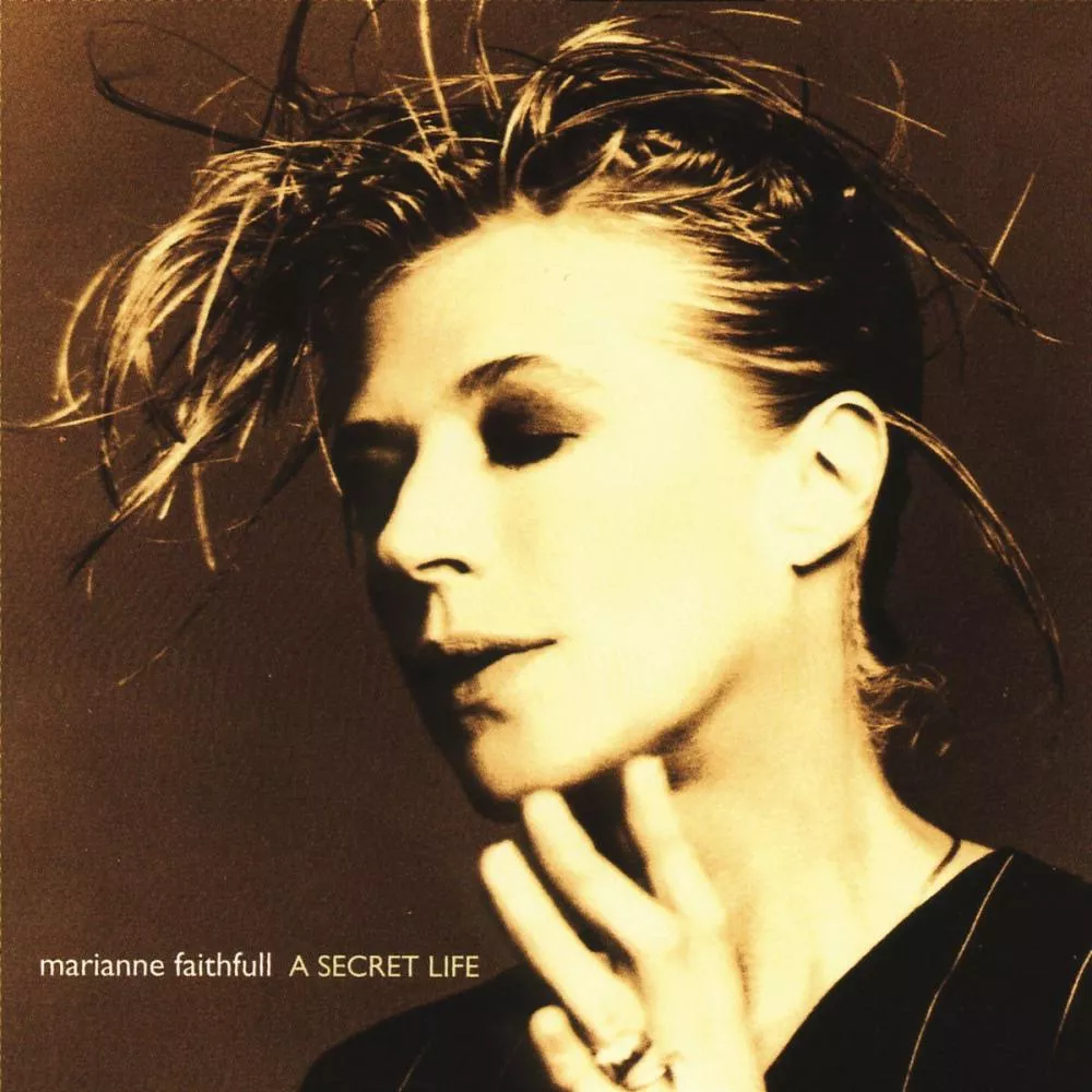 Illustration pour Marianne Faithfull &#8211; A Secret Life
