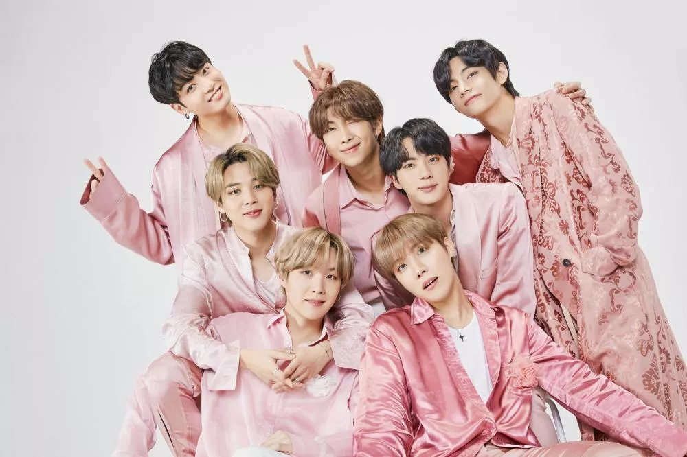 Illustration pour Qui sont les fans de K-pop qui font trembler le monde ? Rencontre avec BTS Army France
