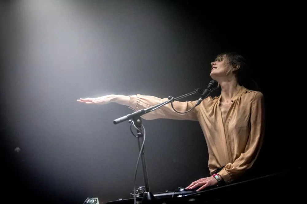 Illustration pour Camilla Sparksss_Vera_Jorn Baars-2H7A0654