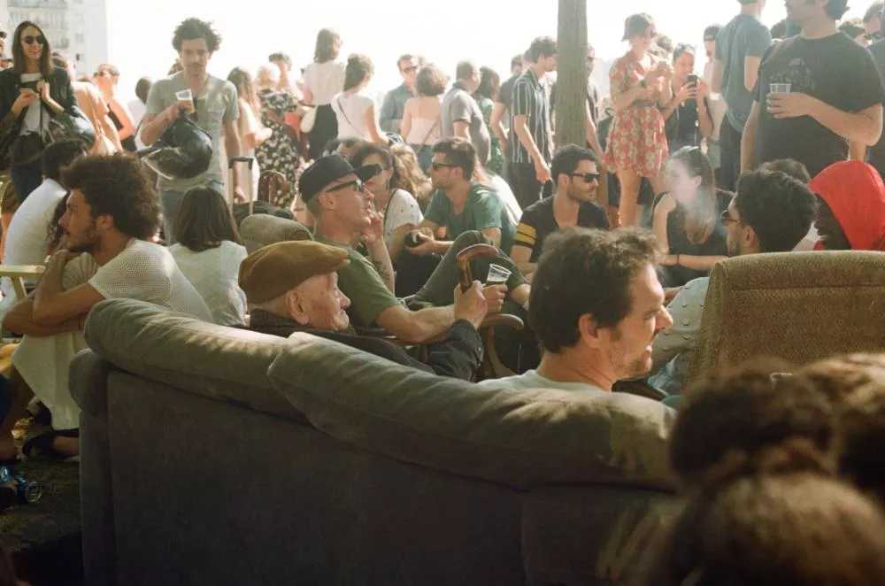 Illustration pour cracki