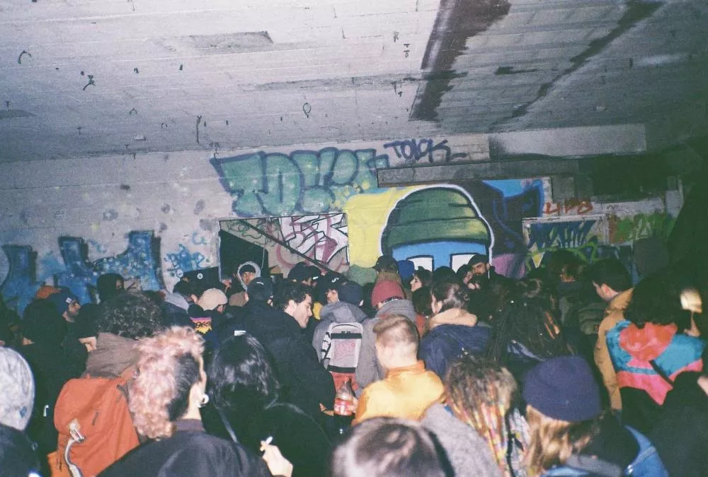 Illustration pour Coldrave2