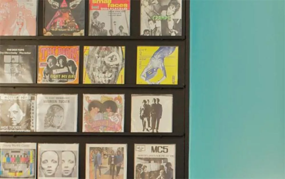 Illustration pour Le vinyle, les (nouveaux) disquaires lui disent merci