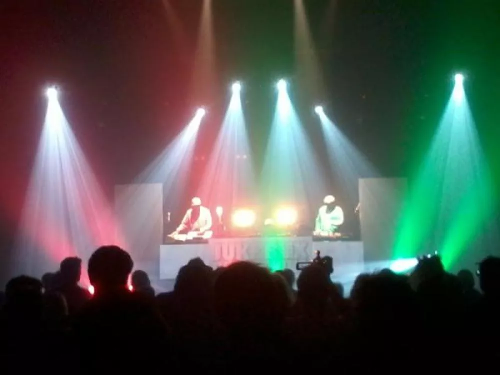 Illustration pour En direct de Jukebox Champions au Bataclan