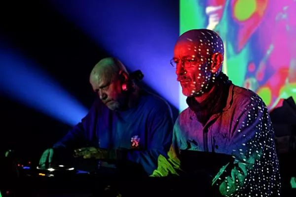 Illustration pour The Orb&nbsp;: interview et écoute du nouvel album