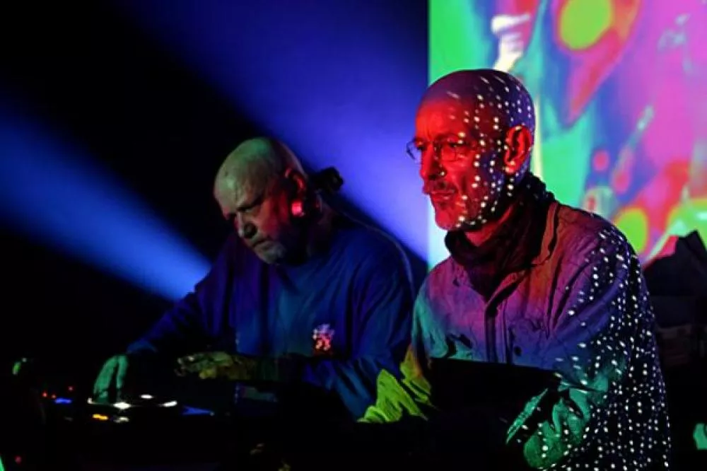 Illustration pour The Orb&nbsp;: interview et écoute du nouvel album