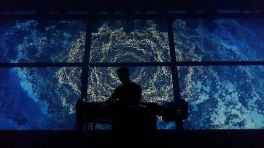 Illustration pour En direct de&#8230; Molécule à la Gaité Lyrique