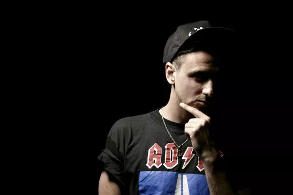 Illustration pour Boys Noize a remixé « Planet Rock » d&rsquo;Afrika Bambaataa
