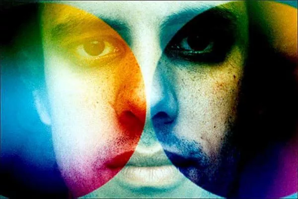 Illustration pour Four Tet sort un remix et deux nouveaux morceaux aux noms imprononçables