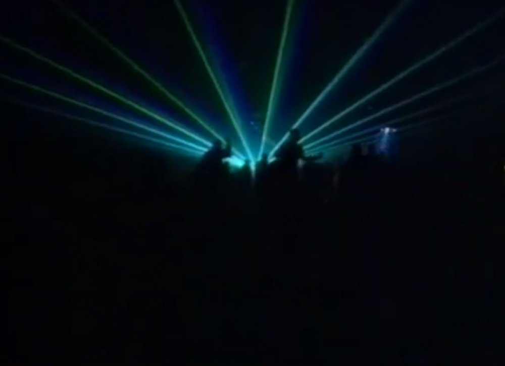 Illustration pour L&rsquo;archive du jour&nbsp;: deux documentaires sur les raves en Australie dans les années 90