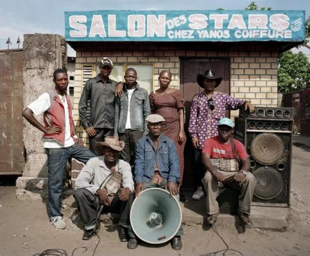 Illustration pour Konono n°1 et Batida&nbsp;: électrochoc africain