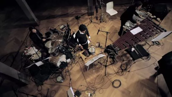 Illustration pour Exclu&nbsp;: Brandt Brauer Frick revient à la charge avec « Holy Night »