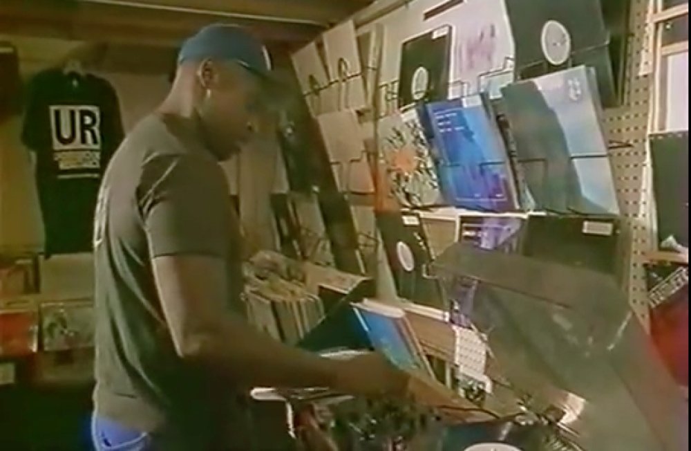 Illustration pour Derrick May, Juan Atkins et Kevin Saunderson il y a vingt ans en images