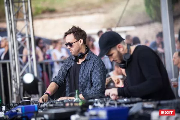 Illustration pour Demain à Ibiza&nbsp;: Maceo Plex jouera dix DJ sets en 24 heures