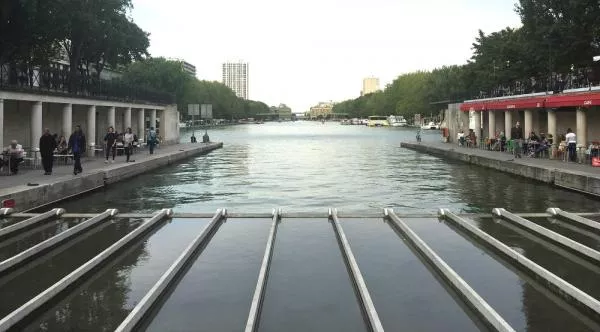 Illustration pour « LaPlage de Glazart prend le large »&nbsp;: deux croisières en musique sur le canal de l&rsquo;Ourcq