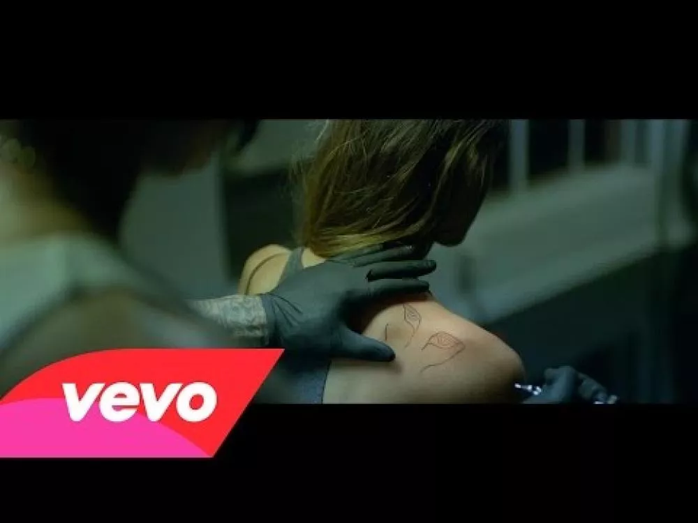 Illustration pour Clip&nbsp;: Disclosure &#8211; « Holding On »