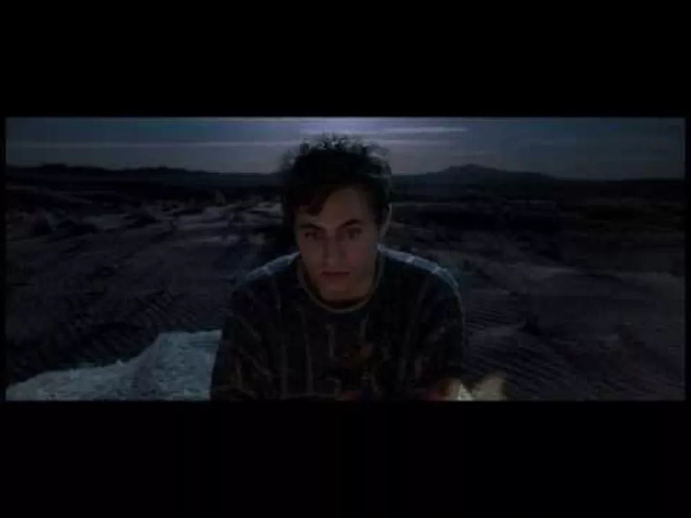 Illustration pour Clip&nbsp;: Yellerkin &#8211; « Solar Laws »