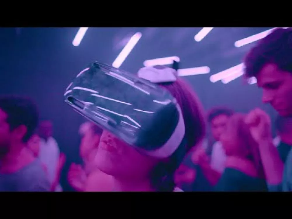 Illustration pour Le clip ultra-moderne de « Surrounded » de Ryan Hemsworth