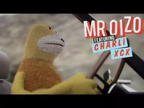 Illustration pour Clip&nbsp;: Mr Oizo feat. Charli XCX « Hand In The Fire »