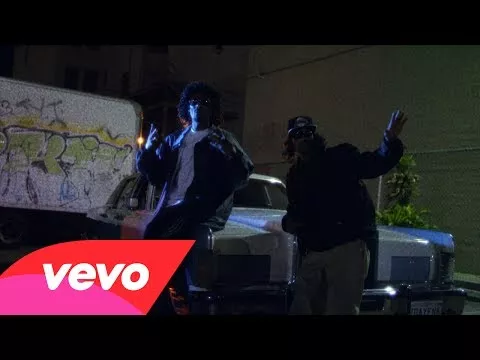 Illustration pour Clip: 7 Days of Funk &#8211; « Hit Da Pavement »