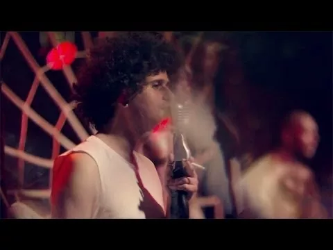 Illustration pour Clip&nbsp;: Total Warr &#8211; « Feels Like Home »