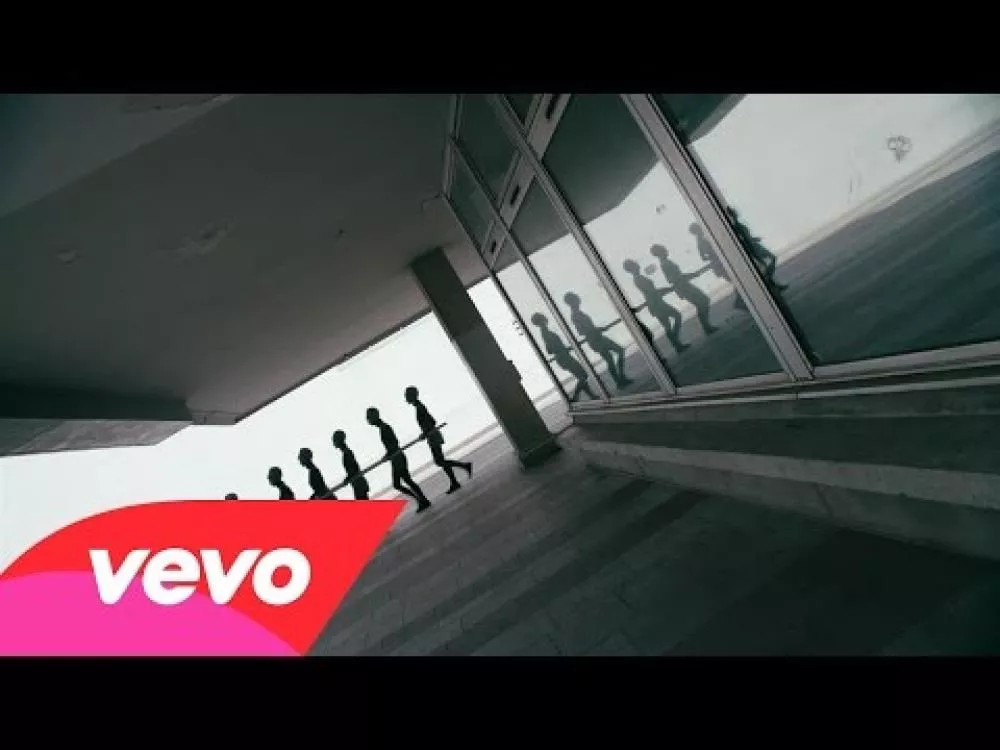 Illustration pour Clip&nbsp;: Michel Gondry shoote le dernier son des Chemical Brothers