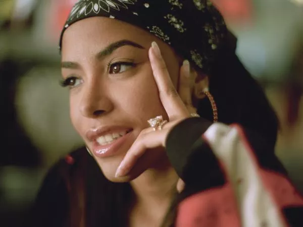 Illustration pour Aaliyah, more than a woman